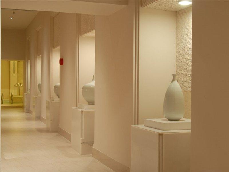 Hotel Nikko เทียนจิน ภายนอก รูปภาพ The interior of the spa at The Westin Boston Seaport District